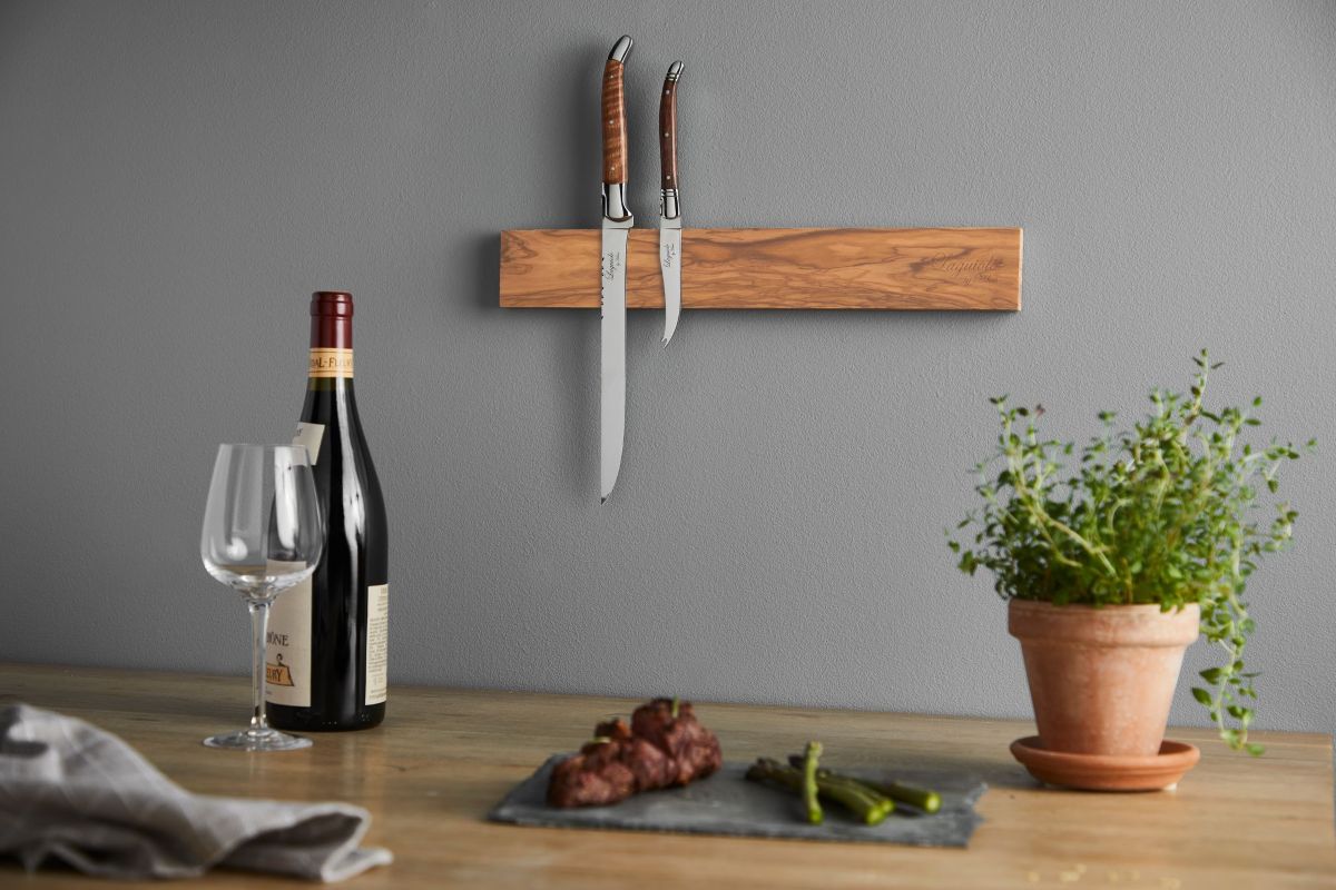 Laguiole by Haws knivmagnet 40 cm oliventræ