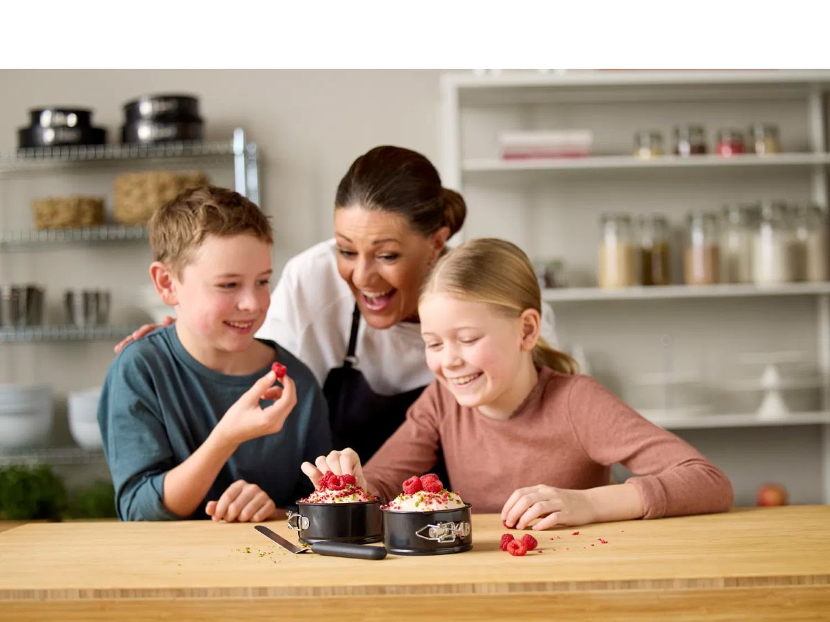 Blomsterbergs Mini-springformsæt med palet 3 dele