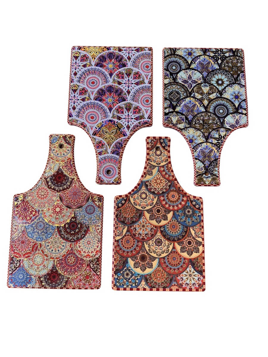 Serveringsbræt i keramik assorteret 17x29 cm.