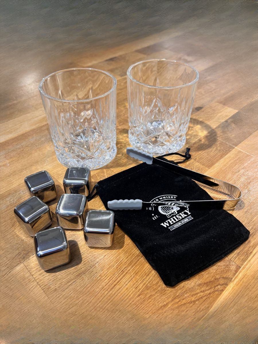 WoMa Barsæt 2 whiskyglas, 6 isterninger i rustfrit stål, inkl tang og pose