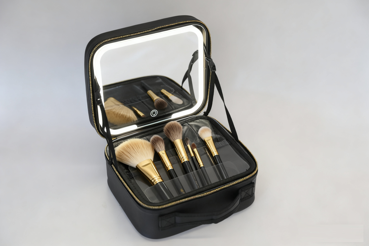 Make Up Taske med LED-spejl 600 mah 26x23x11 cm