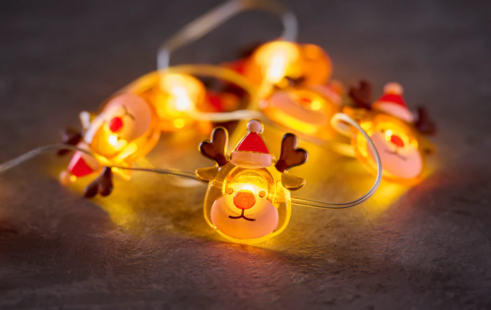 Lyskæde med 10 LED med timer ass modeller
