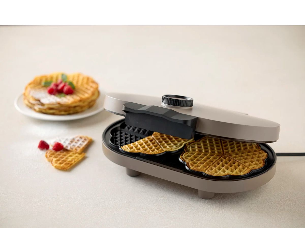 Blomsterbergs Dobbelt Vaffeljern 1600 W latte