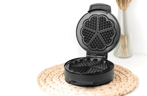 Hâws vaffeljern hjerteform 1000 watt sort