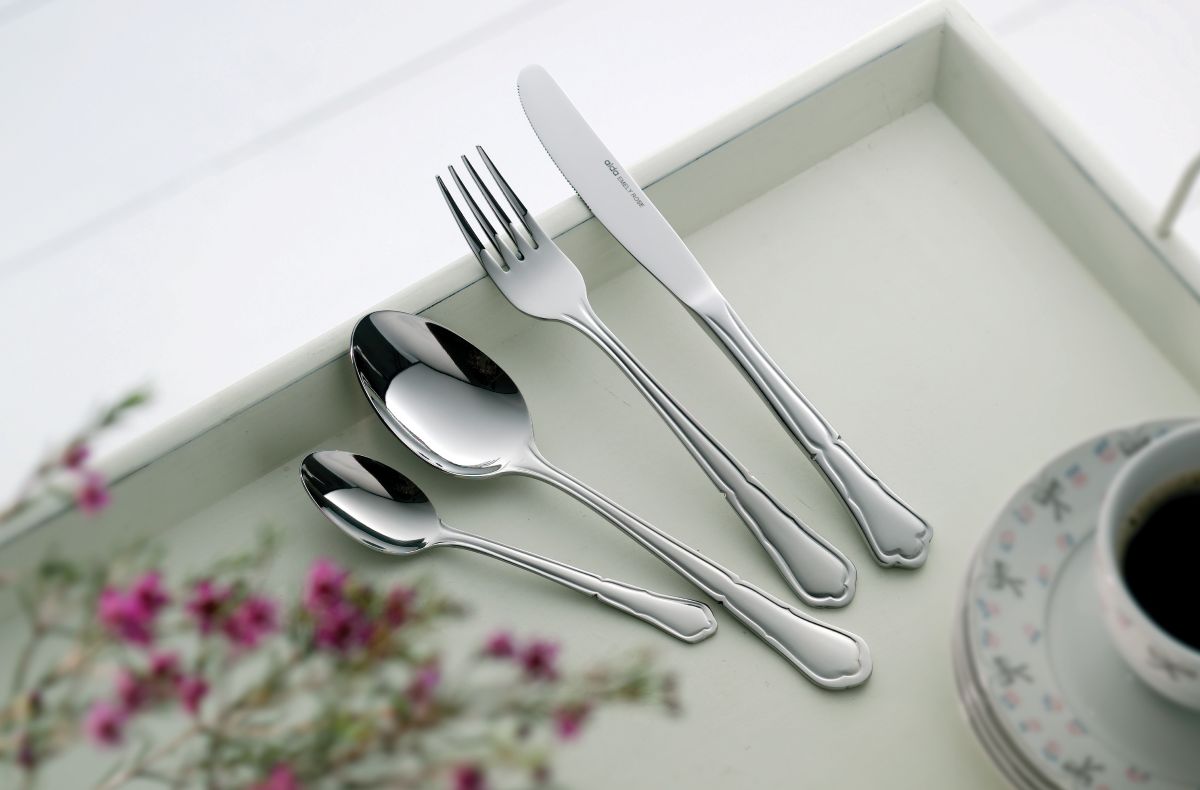 Emely Rose bestik sæt 24 dele 