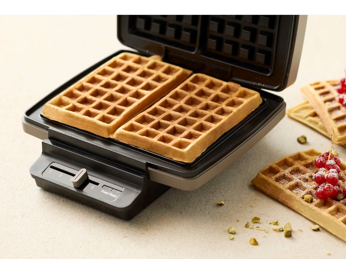 Blomsterbergs Belgisk Vaffeljern 1200 W latte