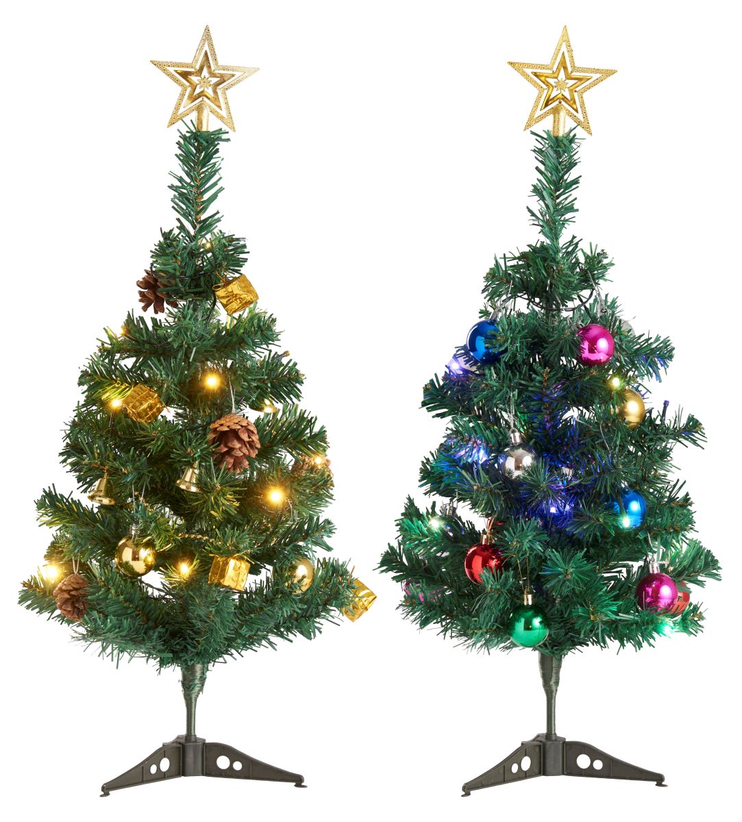 Kunstigt juletræ med pynt og lys