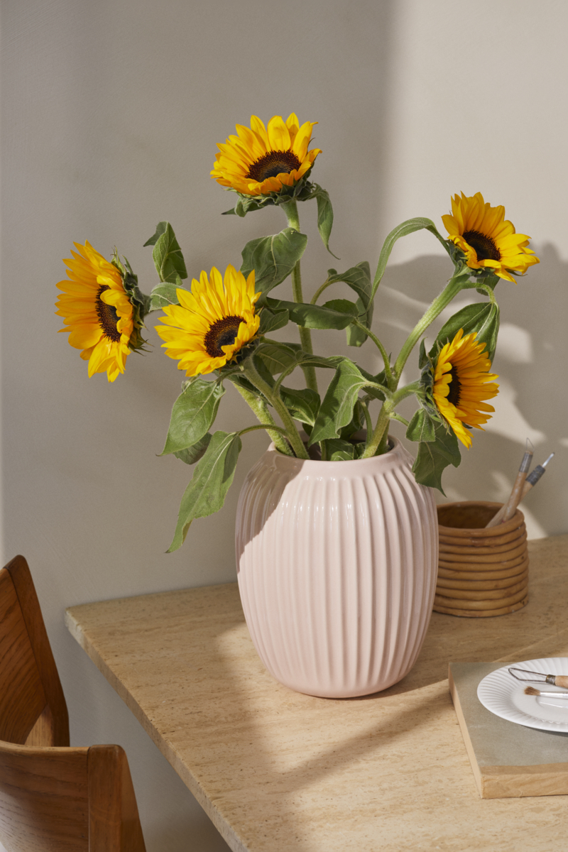 Hammershøi Vase H 21 cm. rosa