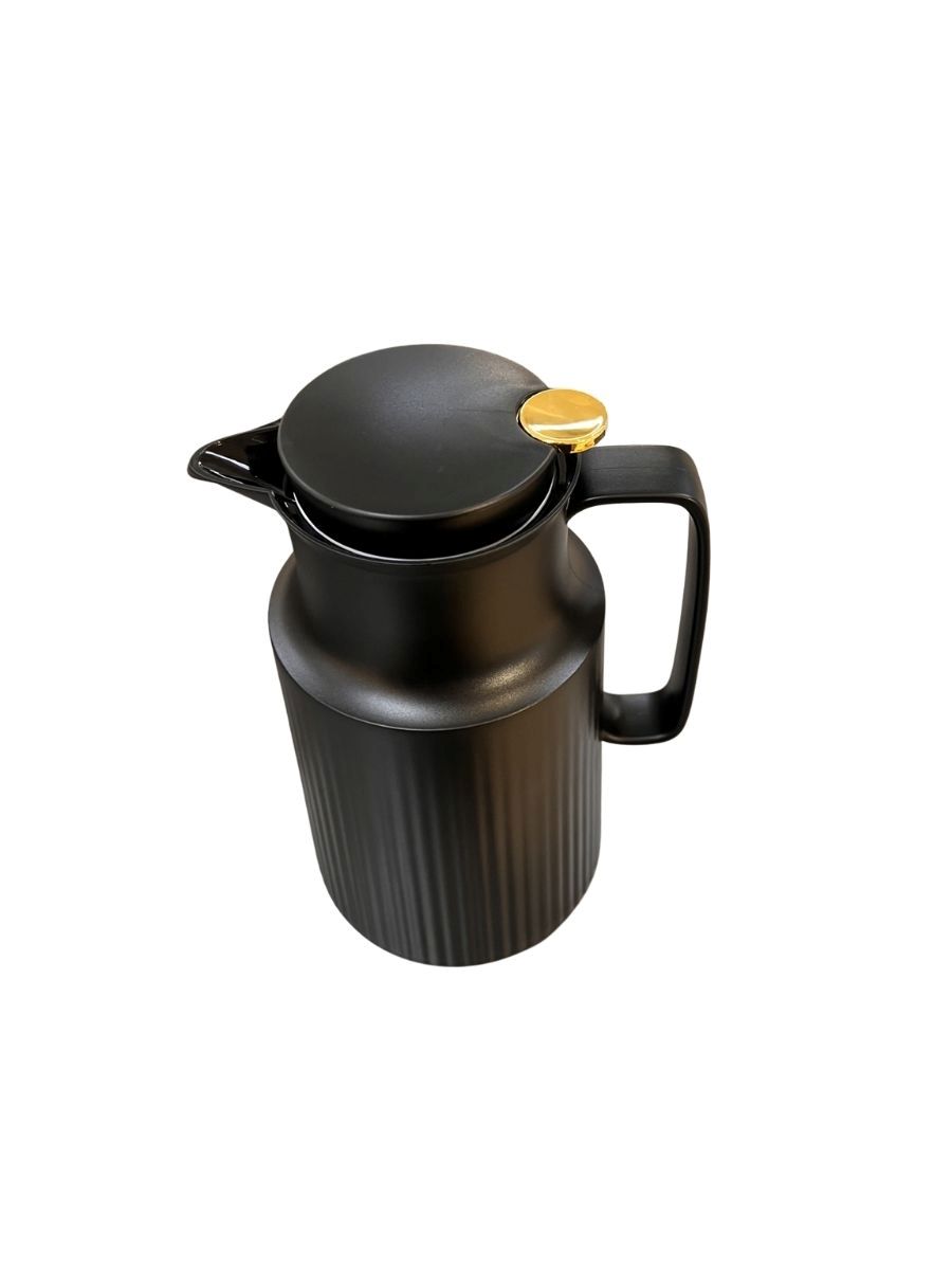 Termokande med guld trykknap 1 ltr. sort