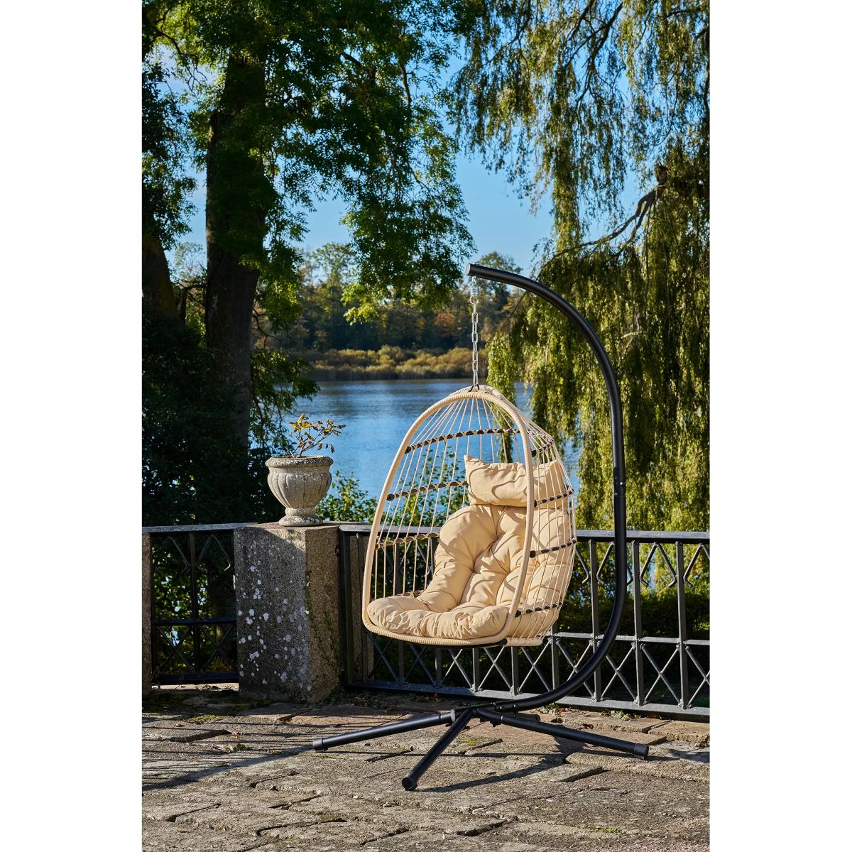 Patras Hængestol natur/sort